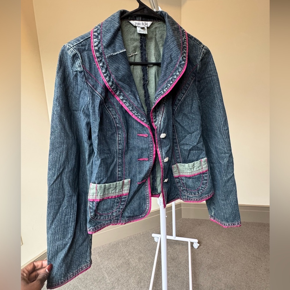 Denim Jean Jacket with pink outline !